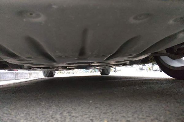BMW 3 Series 2019, 79200 км, за 12542 USD - фото 24