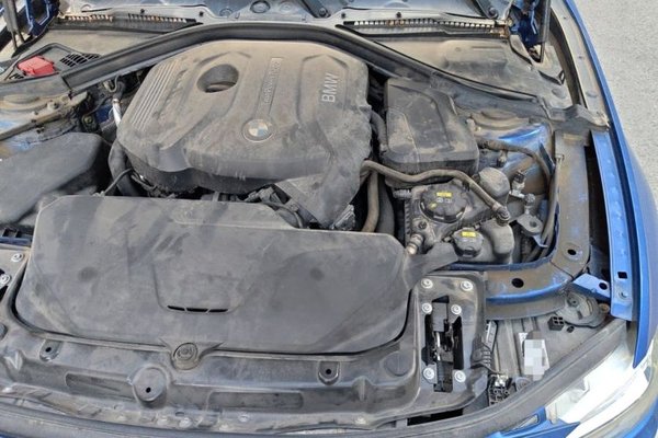 BMW 3 Series 2019, 79200 км, за 12542 USD - фото 22