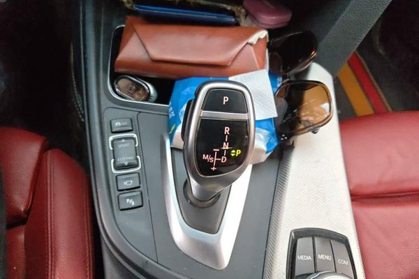 BMW 3 Series 2019, 79200 км, за 12542 USD - фото 14
