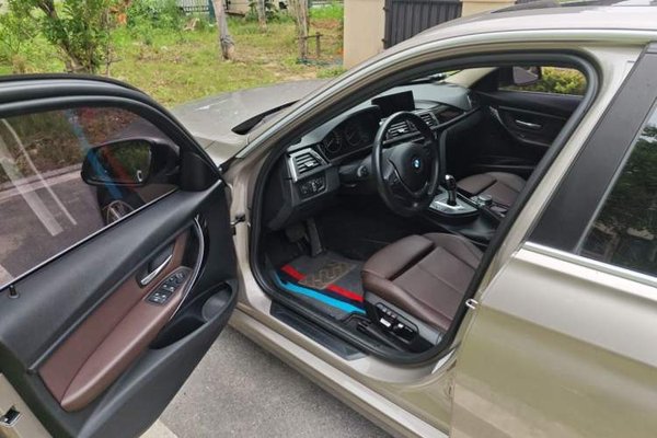 BMW 3 Series 2019, 76800 км, за 14241 USD - фото 13