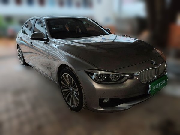 BMW 3 Series 2019, 91000 км, за 12724 USD