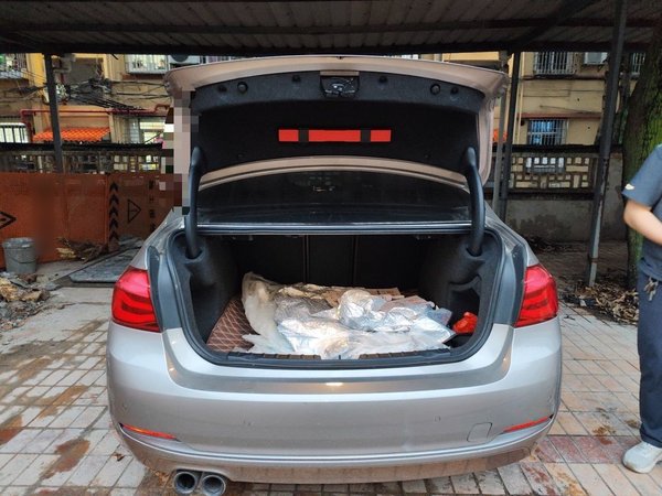 BMW 3 Series 2019, 91000 км, за 12724 USD - фото 20