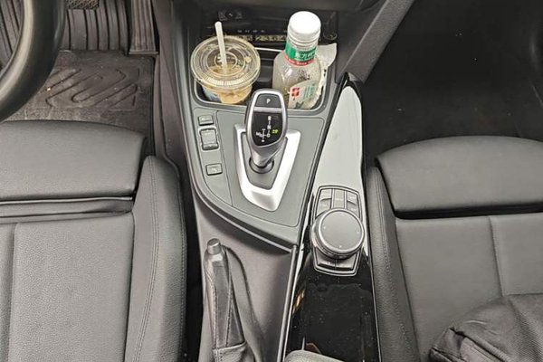 BMW 3 Series 2019, 104300 км, за 16338 USD - фото 17