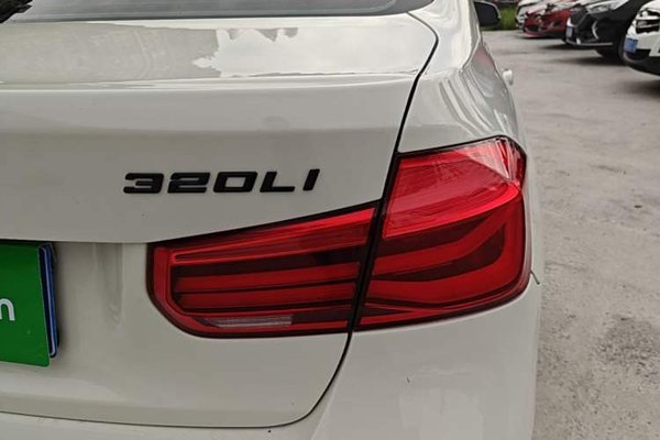 BMW 3 Series 2019, 104300 км, за 16338 USD - фото 7