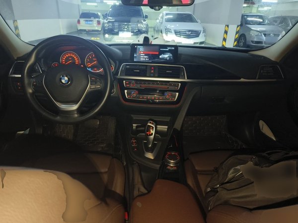 BMW 3 Series 2019, 55800 км, за 14733 USD - фото 10
