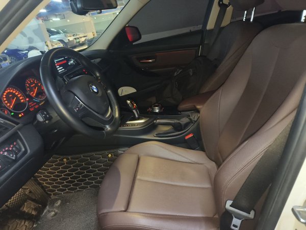 BMW 3 Series 2019, 55800 км, за 14733 USD - фото 16