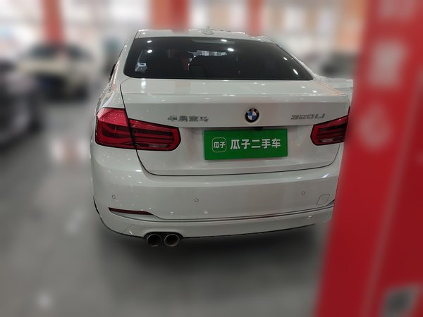 BMW 3 Series 2019, 73300 км, за 16526 USD