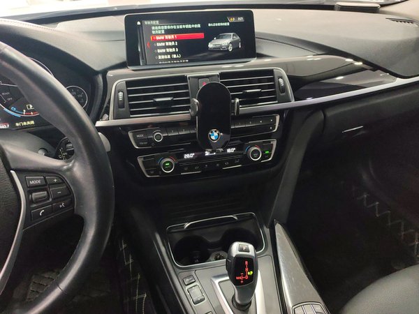 BMW 3 Series 2019, 73300 км, за 16526 USD - фото 14