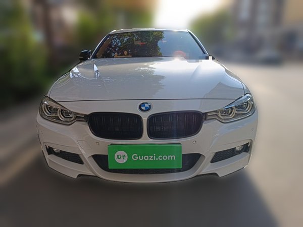 BMW 3 Series 2019, 81100 км, за 14792 USD