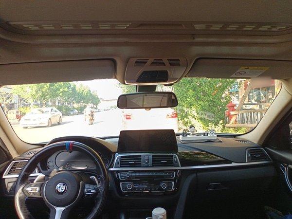 BMW 3 Series 2019, 81100 км, за 14792 USD - фото 15