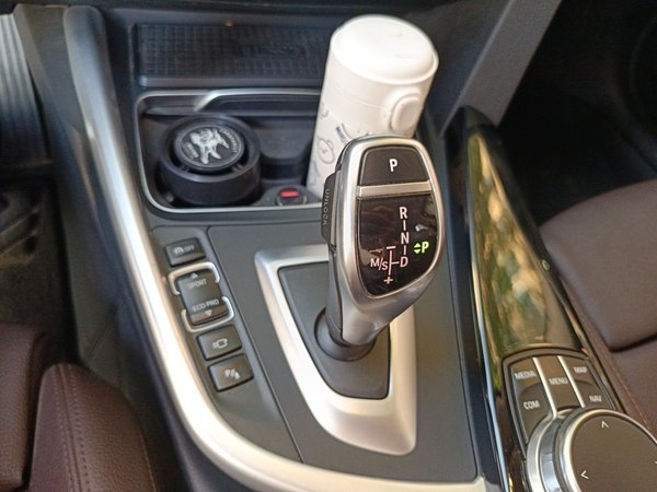 BMW 3 Series 2019, 81100 км, за 14792 USD - фото 11