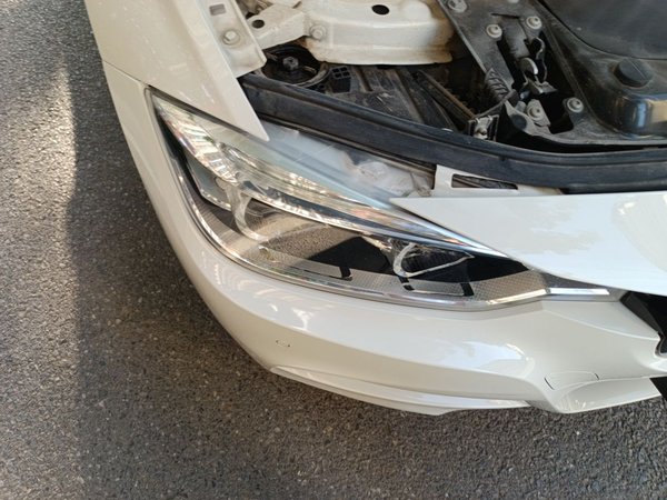 BMW 3 Series 2019, 81100 км, за 14024 USD - фото 7