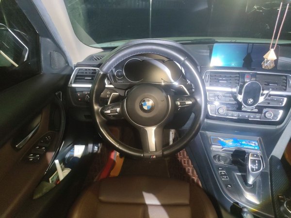 BMW 3 Series 2019, 90700 км, за 15272 USD - фото 12