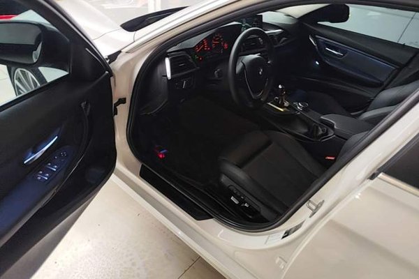 BMW 3 Series 2019, 92899 км, за 14410 USD - фото 19