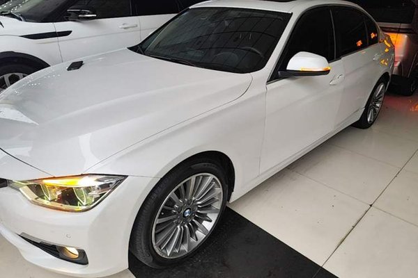 BMW 3 Series · 2019 год