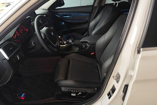 BMW 3 Series 2019, 92899 км, за 14410 USD - фото 18