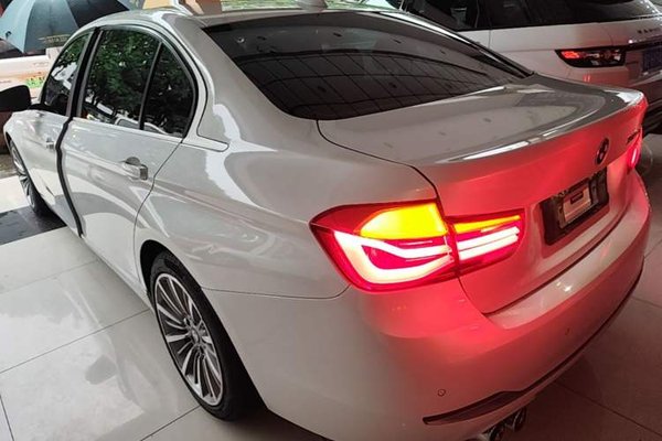 BMW 3 Series 2019, 92899 км, за 14410 USD