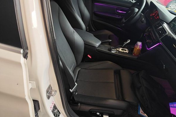 BMW 3 Series 2019, 92899 км, за 14410 USD - фото 23