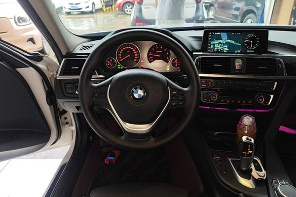 BMW 3 Series 2019, 92899 км, за 14410 USD - фото 14