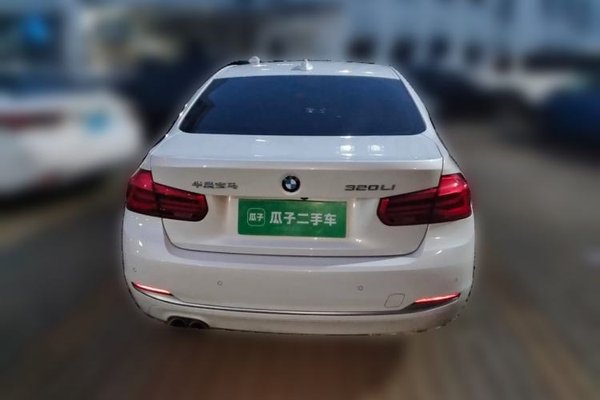 BMW 3 Series 2019, 93699 км, за 13582 USD