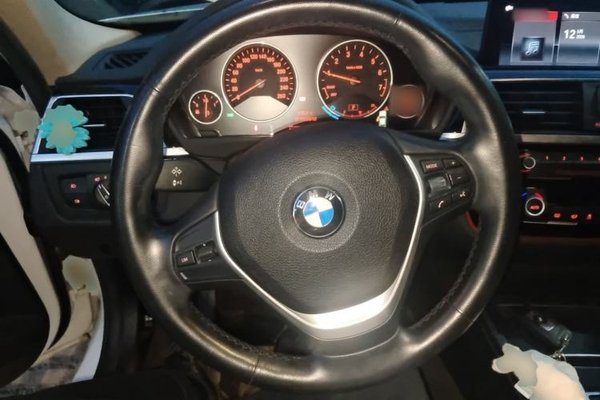 BMW 3 Series 2019, 93699 км, за 13582 USD - фото 11