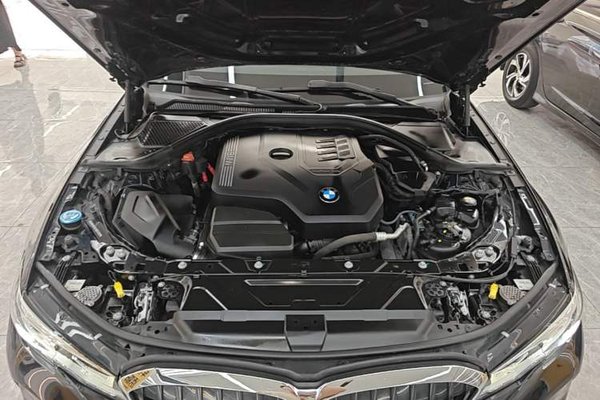 BMW 3 Series 2020, 101900 км, за 18631 USD - фото 24