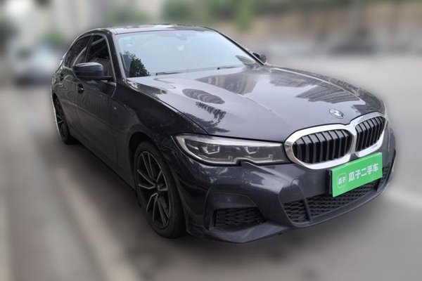 BMW 3 Series 2020, 72700 км, за 21939 USD
