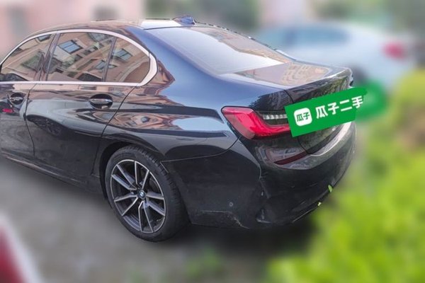 BMW 3 Series 2020, 77300 км, за 19109 USD