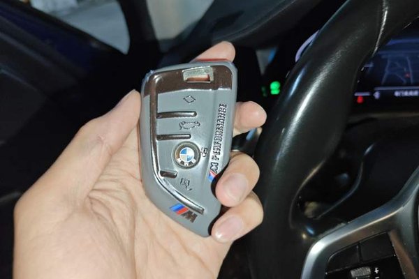 BMW 3 Series 2020, 179600 км, за 17886 USD - фото 9