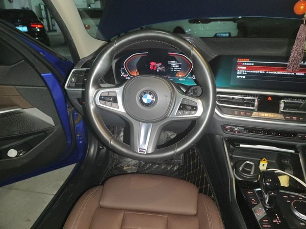 BMW 3 Series 2020, 33000 км, за 20464 USD - фото 11