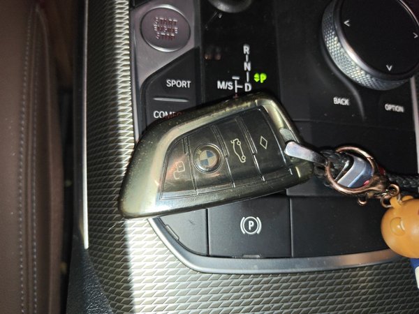 BMW 3 Series 2020, 50599 км, за 21025 USD - фото 9