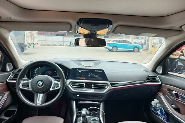 BMW 3 Series 2020, 63600 км, за 22021 USD - фото 8