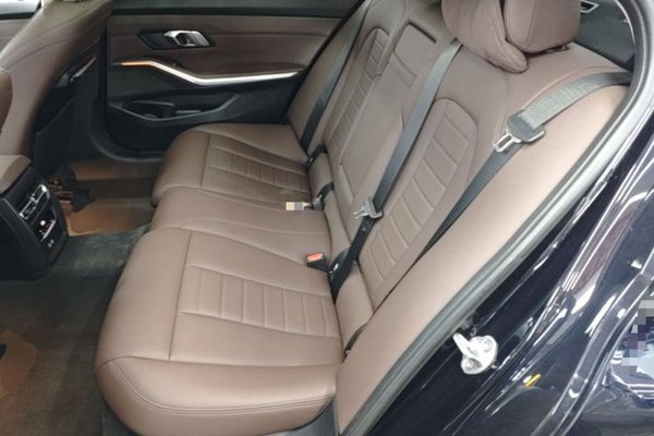 BMW 3 Series 2020, 83400 км, за 21991 USD - фото 20
