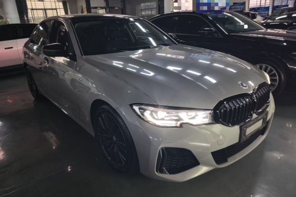 BMW 3 Series 2020, 88300 км, за 21562 USD