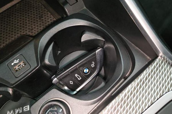BMW 3 Series 2020, 93200 км, за 21510 USD - фото 12