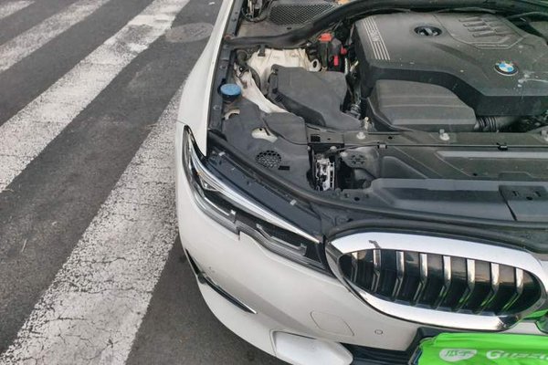 BMW 3 Series 2020, 94700 км, за 17957 USD - фото 23