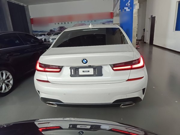 BMW 3 Series 2020, 96600 км, за 21669 USD