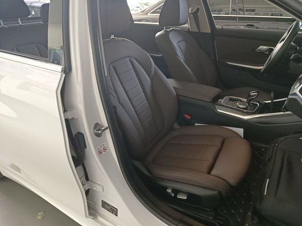 BMW 3 Series 2020, 96600 км, за 21669 USD - фото 23