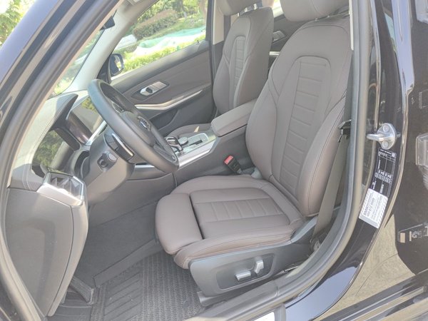 BMW 3 Series 2021, 38800 км, за 28740 USD - фото 14