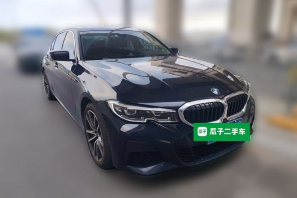 BMW 3 Series 2021, 41200 км, за 24649 USD