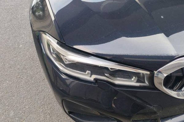 BMW 3 Series 2021, 41200 км, за 24649 USD - фото 7