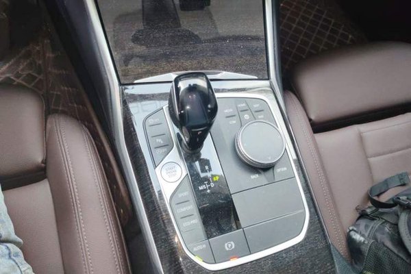 BMW 3 Series 2021, 41200 км, за 24649 USD - фото 13