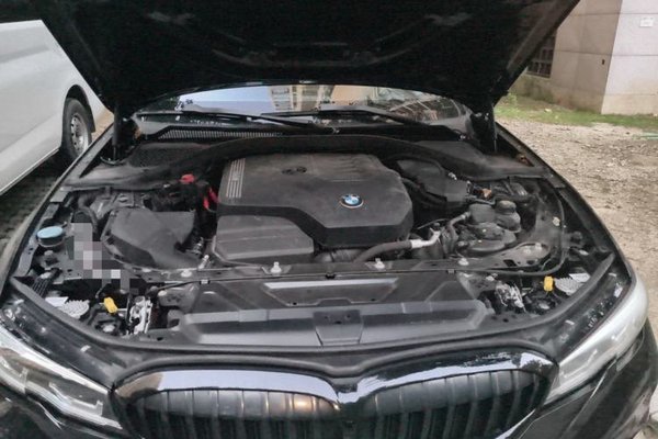 BMW 3 Series 2021, 94000 км, за 22335 USD - фото 21
