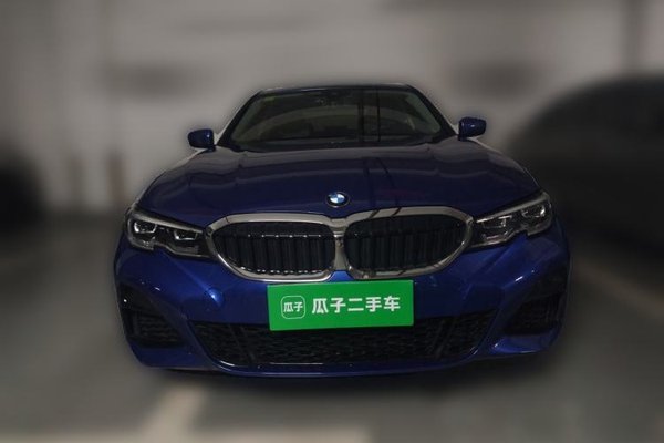 BMW 3 Series 2021, 27200 км, за 21283 USD