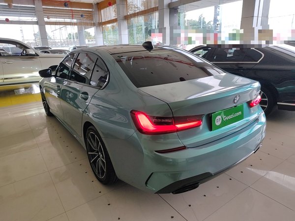 BMW 3 Series 2021, 128500 км, за 21712 USD
