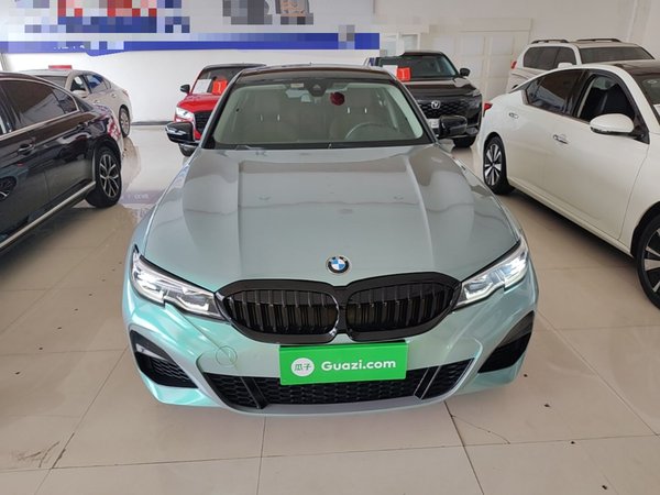 BMW 3 Series 2021, 128500 км, за 21712 USD