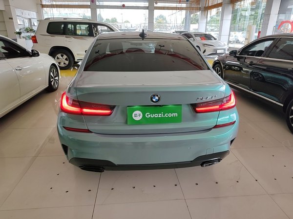 BMW 3 Series 2021, 128500 км, за 21712 USD