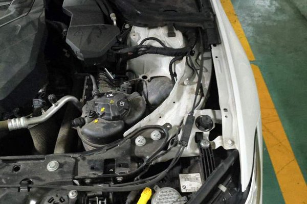 BMW 3 Series 2021, 48400 км, за 23605 USD - фото 22