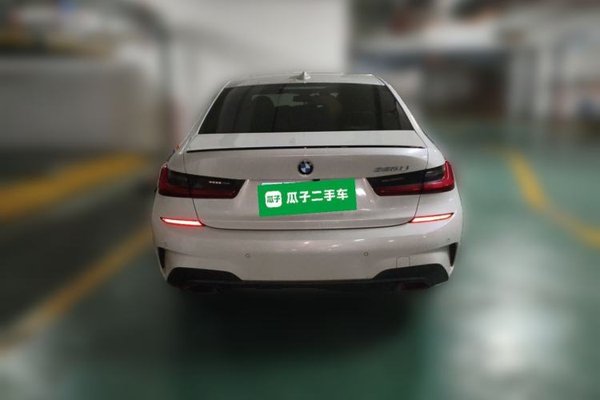 BMW 3 Series 2021, 48400 км, за 23605 USD