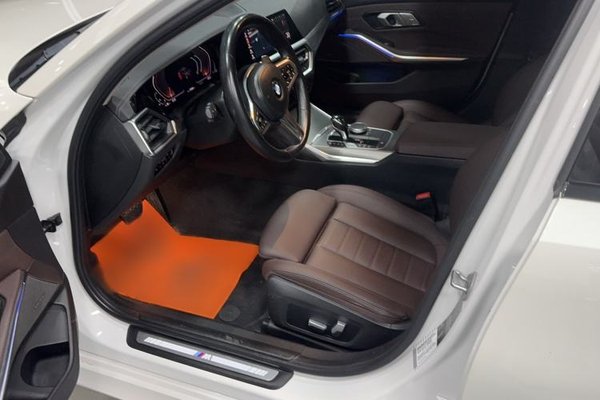 BMW 3 Series 2021, 72400 км, за 23799 USD - фото 10